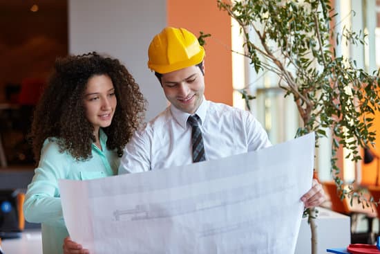 量子力學(xué)是誰(shuí)創(chuàng)立的